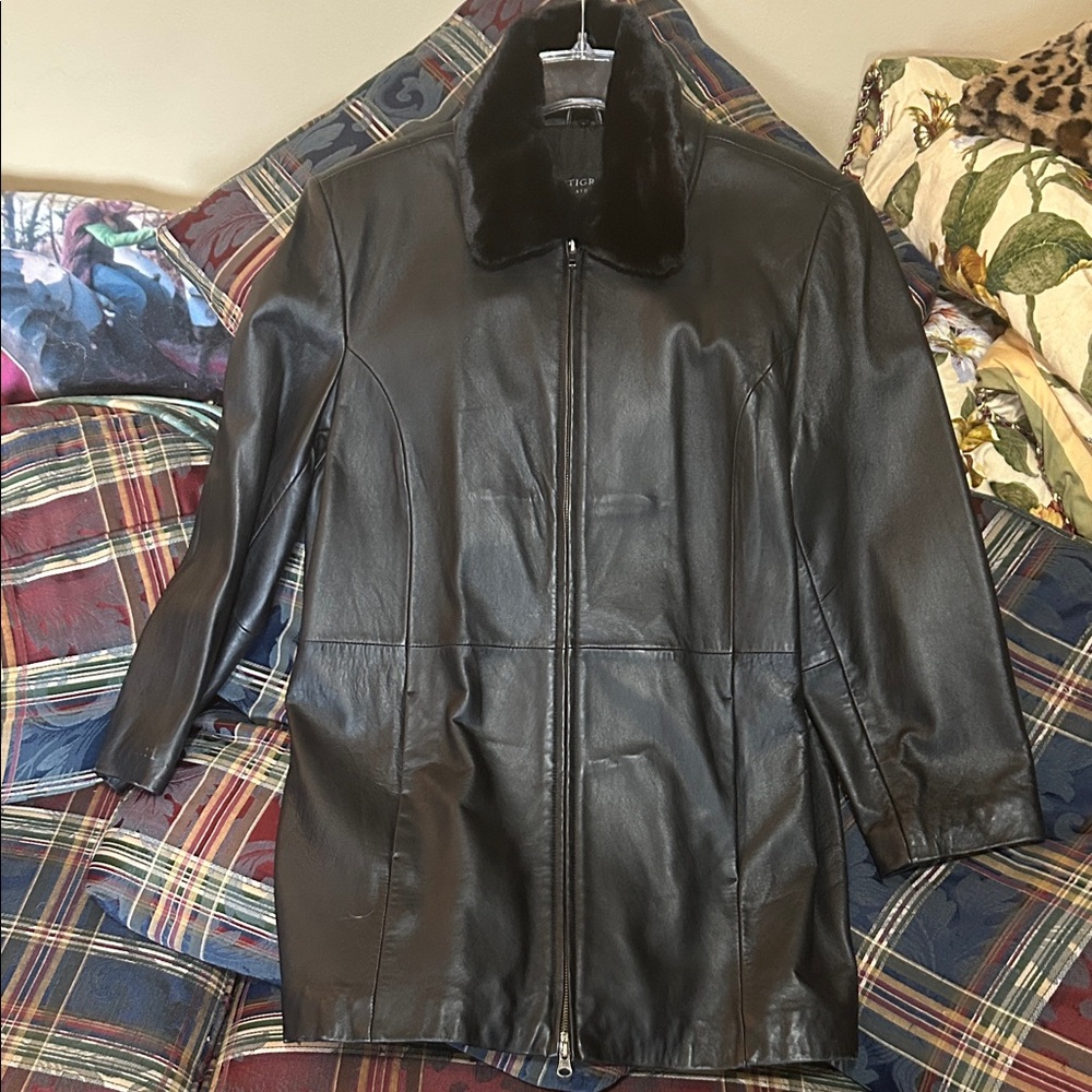 Women’s Black Leather Trench Coat with Fur Collar
